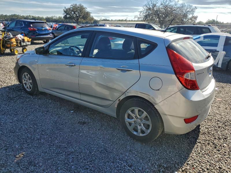 Photo 2 from auction – 2012 HYUNDAI ACCENT GLS with VIN KMHCT5AE1CU007625