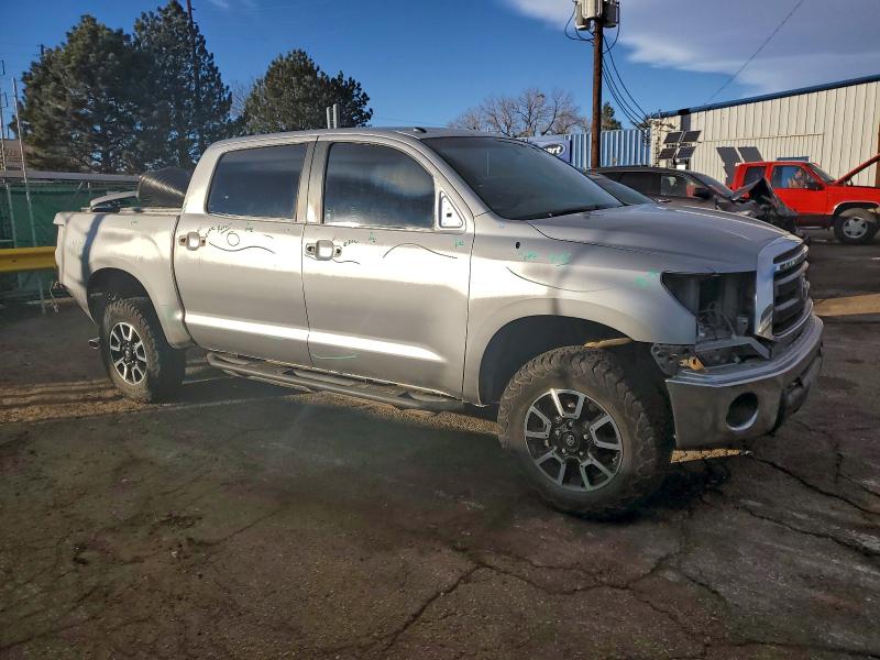 Photo 4 from auction – 2013 TOYOTA TUNDRA CRE with VIN 5TFDW5F10DX282425