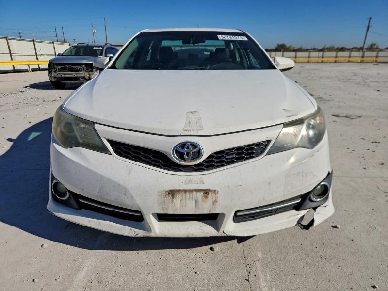 Photo 5 from auction – 2013 TOYOTA CAMRY with VIN 4T1BF1FK2DU645409