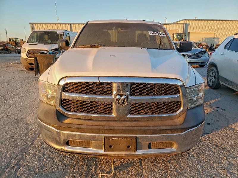 Photo 5 from auction – 2016 RAM 1500 ST with VIN 3C6RR7KTXGG272498