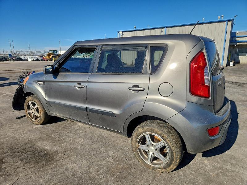 Photo 2 from auction – 2013 KIA SOUL with VIN KNDJT2A53D7571495