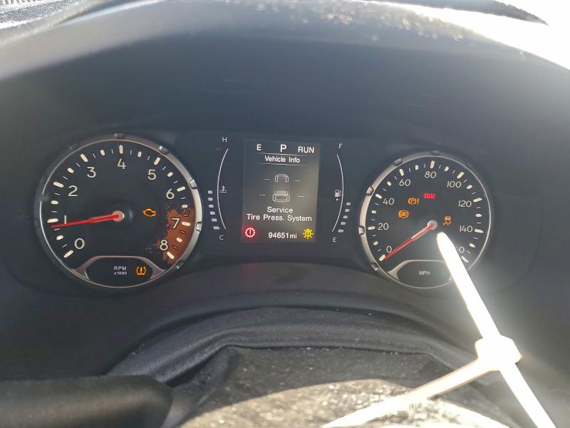 Photo 9 from auction – 2018 JEEP RENEGADE with VIN ZACCJABB9JPH58249