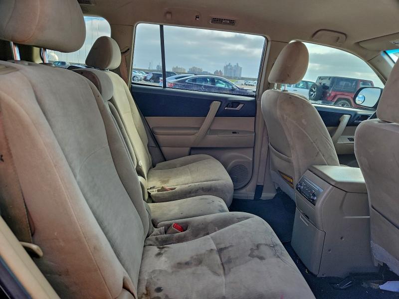 Photo 11 from auction – 2013 TOYOTA HIGHLANDER with VIN 5TDZA3EH7DS033004