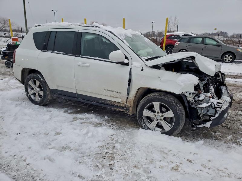 Photo 4 from auction – 2016 JEEP COMPASS with VIN 1C4NJDEBXGD799258