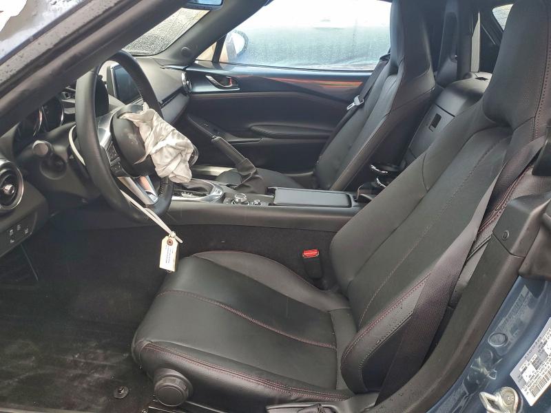 Photo 7 from auction – 2017 MAZDA MX-5 MIATA with VIN JM1NDAM75H0107371