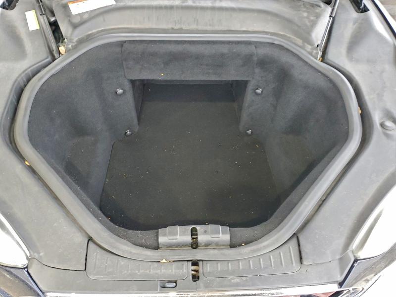 Photo 11 from auction – 2014 TESLA MODEL S with VIN 5YJSA1H18EFP52398