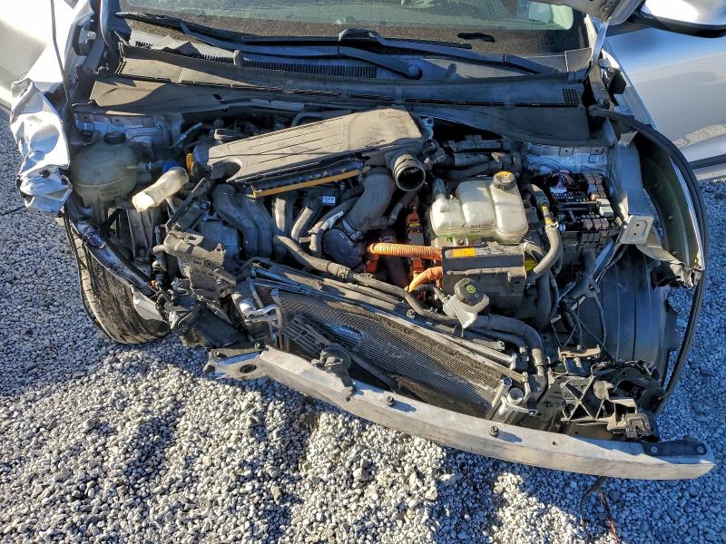 Photo 12 from auction – 2017 KIA NIRO with VIN KNDCB3LC8H5045782