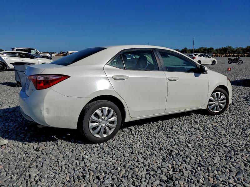 Photo 3 from auction – 2017 TOYOTA COROLLA L with VIN 5YFBURHE7HP570497