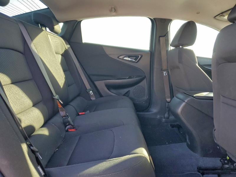 Photo 10 from auction – 2020 CHEVROLET MALIBU LS with VIN 1G1ZB5ST7LF139171