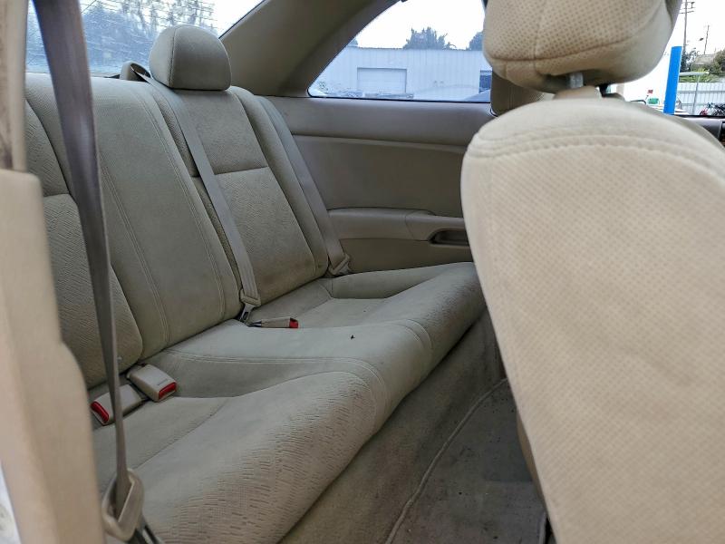 Photo 10 from auction – 2004 HONDA CIVIC LX with VIN 1HGEM22504L068254