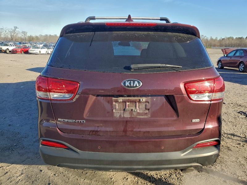 Photo 6 from auction – 2016 KIA SORENTO LX with VIN 5XYPG4A38GG115735