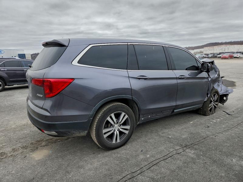 Photo 3 from auction – 2017 HONDA PILOT EXLN with VIN 5FNYF6H73HB062978