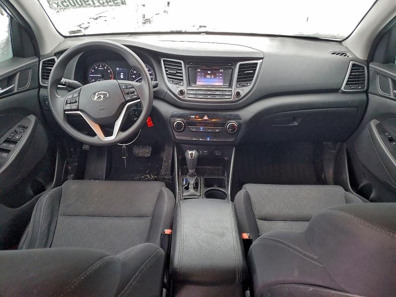 Photo 8 from auction – 2017 HYUNDAI TUCSON SE with VIN KM8J23A46HU469739