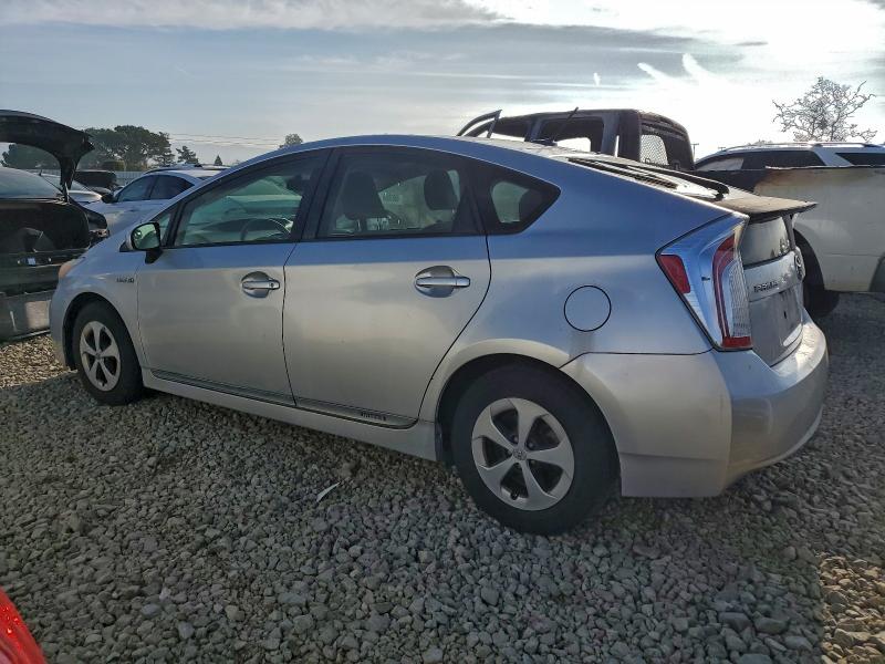 Photo 2 from auction – 2012 TOYOTA PRIUS with VIN JTDKN3DU9C5431694