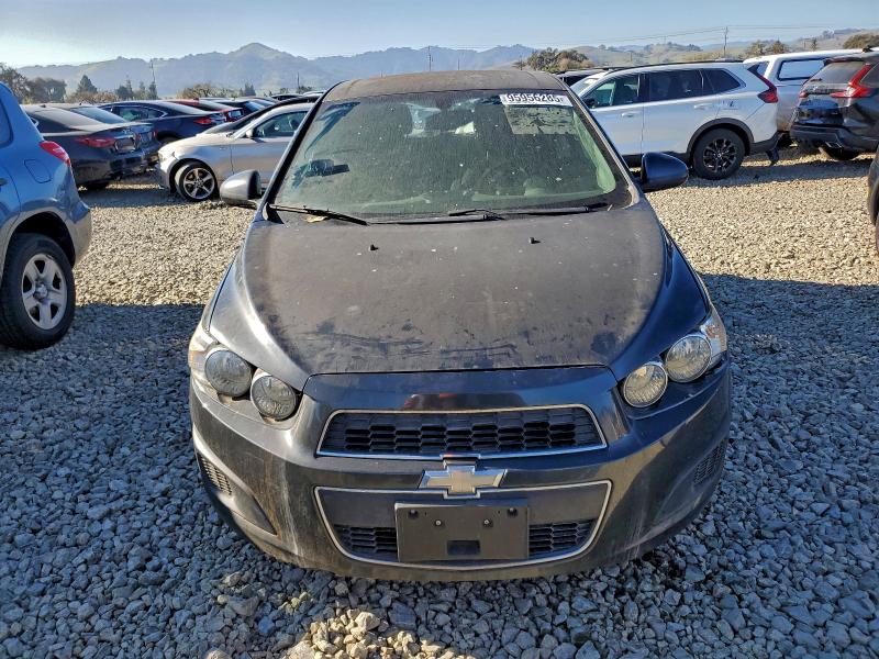 Photo 5 from auction – 2014 CHEVROLET SONIC LT with VIN 1G1JC6SG1E4115062