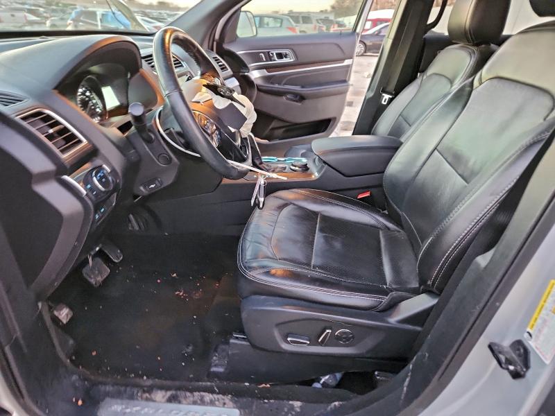 Фото 7 с аукциона – 2017 FORD EXPLORER L с VIN 1FM5K8F8XHGB06286