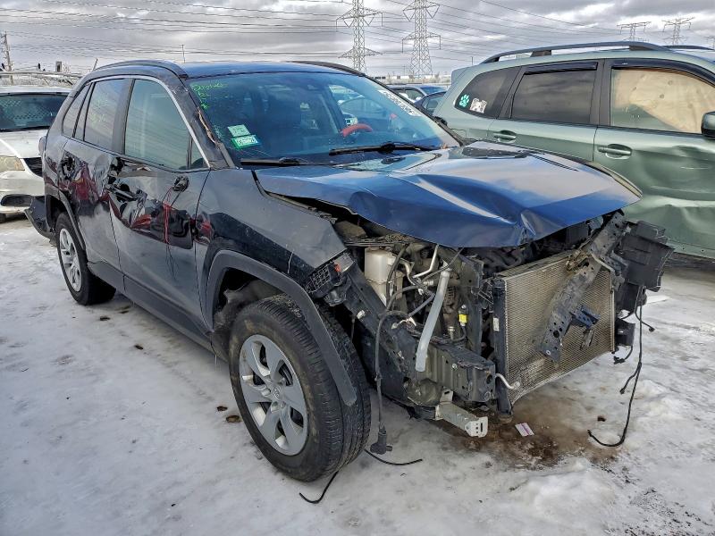 Photo 4 from auction – 2021 TOYOTA RAV4 LE with VIN 2T3G1RFV3MC171301