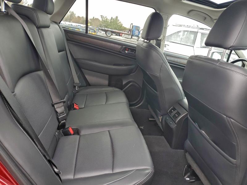 Photo 11 from auction – 2015 SUBARU OUTBACK 2. with VIN 4S4BSANC6F3273622