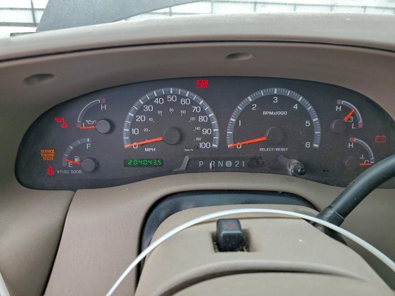 Photo 9 from auction – 2002 FORD F150 SUPER with VIN 1FTRW07L92KC32450