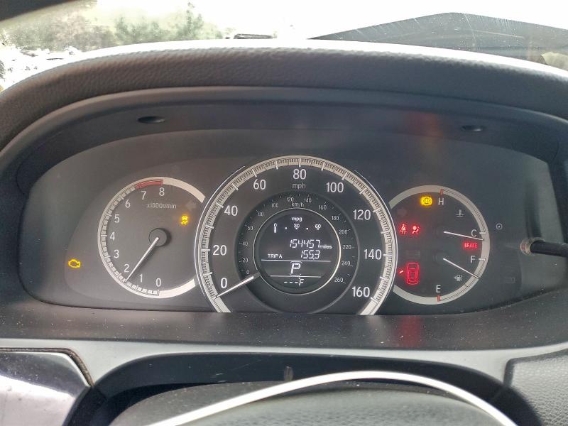 Photo 9 from auction – 2016 HONDA ACCORD with VIN 1HGCR2F30GA184569