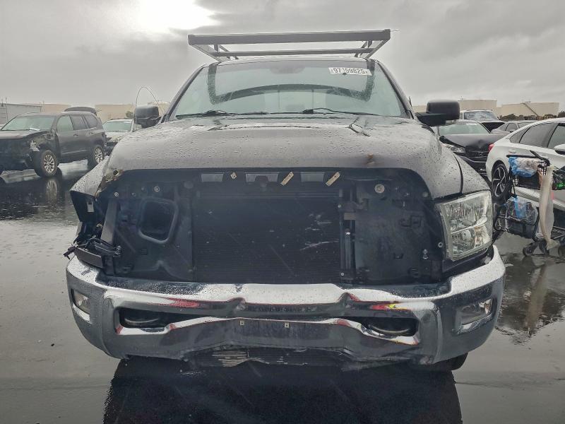 Photo 5 from auction – 2015 RAM 2500 with VIN 3C6UR4JL0FG623024
