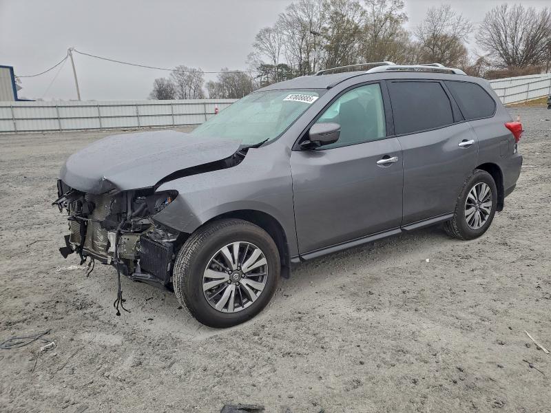 NISSAN PATHFINDER 2018 with VIN 5N1DR2MN7JC667278 - Photo from auction