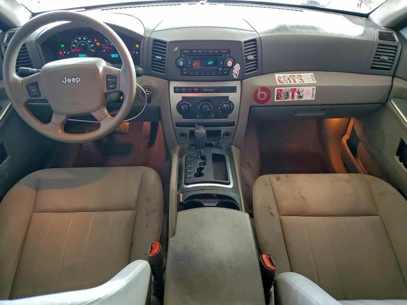 Photo 8 from auction – 2005 JEEP GRAND CHER with VIN 1J4HS48N05C510725