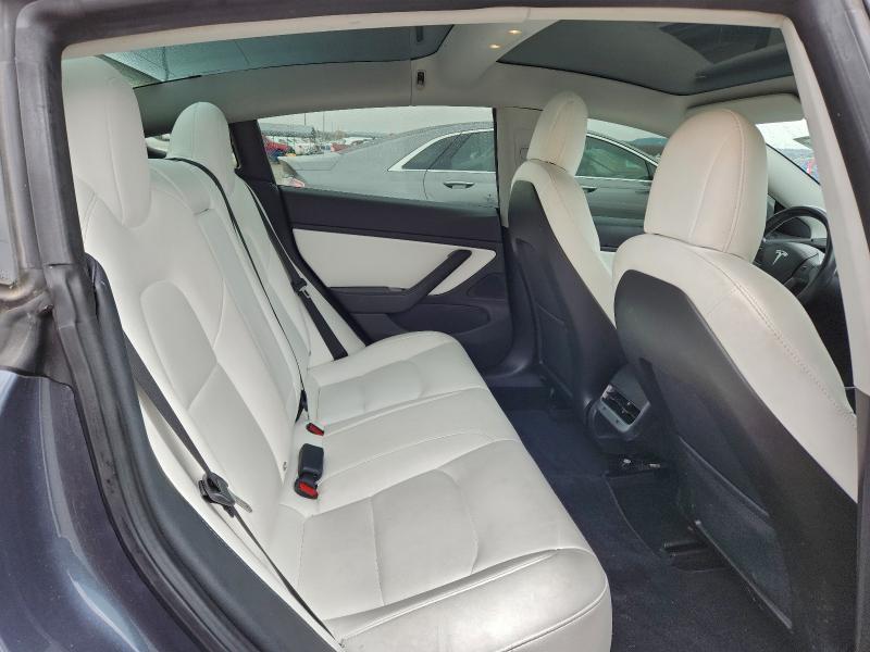 Photo 11 from auction – 2018 TESLA MODEL 3 with VIN 5YJ3E1EA2JF177867