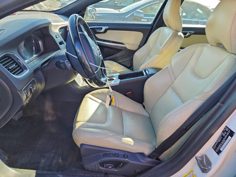 Photo 7 from auction – 2015 VOLVO S60 with VIN YV126MFK4F2357146