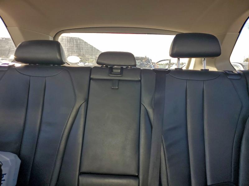 Photo 10 from auction – 2014 BMW X5 SDRIVE3 with VIN 5UXKR2C54E0C01507