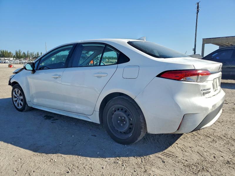 Photo 2 from auction – 2022 TOYOTA COROLLA LE with VIN 5YFEPMAE1NP372995