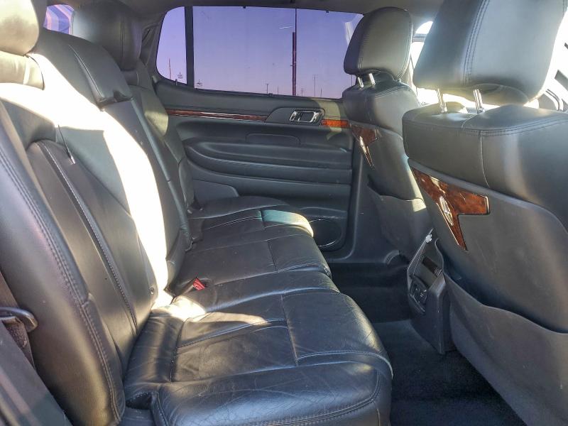Photo 11 from auction – 2015 LINCOLN MKT with VIN 2LMHJ5NK4FBL01627