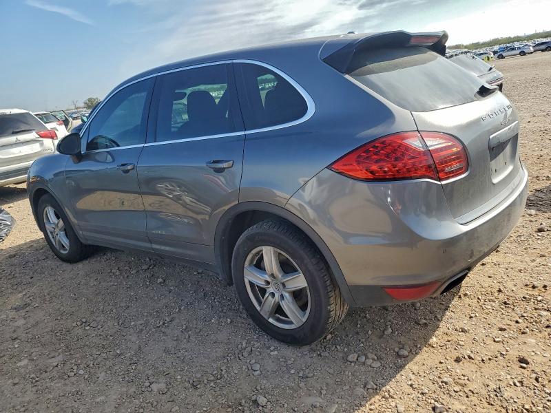 Photo 2 from auction – 2011 PORSCHE CAYENNE with VIN WP1AA2A20BLA01923