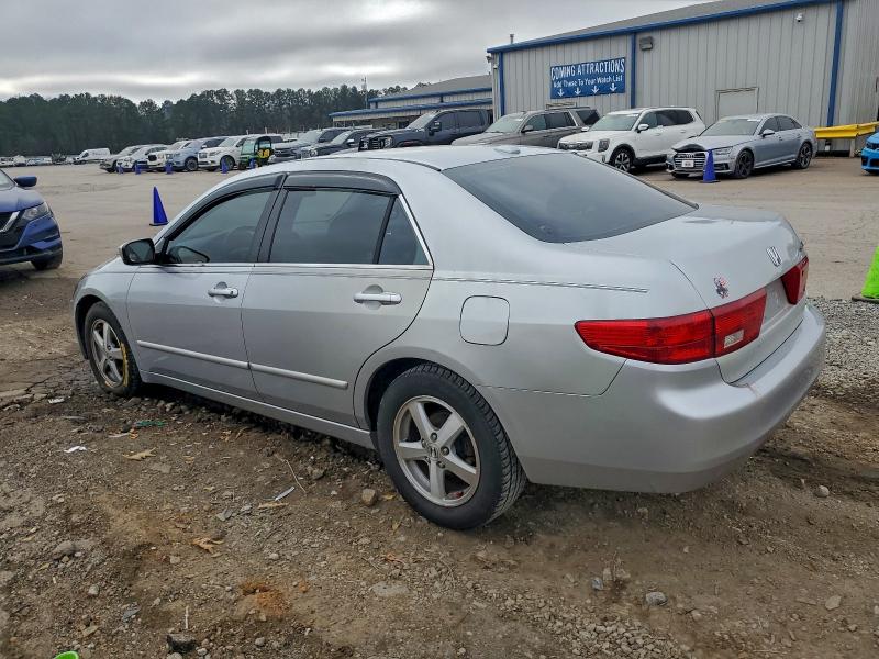 Photo 2 from auction – 2005 HONDA ACCORD with VIN 1HGCM56755A059955