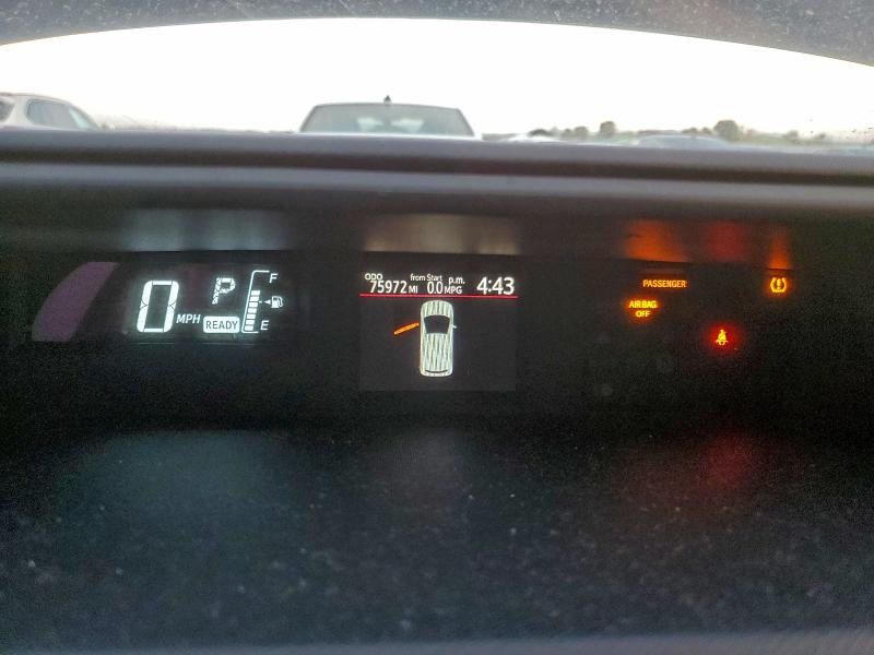 Photo 9 from auction – 2015 TOYOTA PRIUS C with VIN JTDKDTB3XF1093232