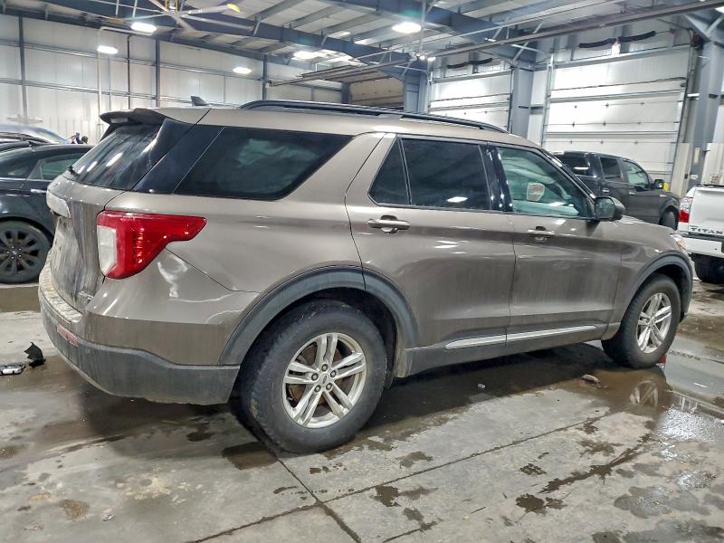 Photo 3 from auction – 2021 FORD EXPLORER X with VIN 1FMSK8DH8MGA66936