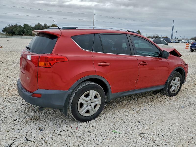 Photo 3 from auction – 2014 TOYOTA RAV4 LE with VIN JTMZFREV9EJ002586