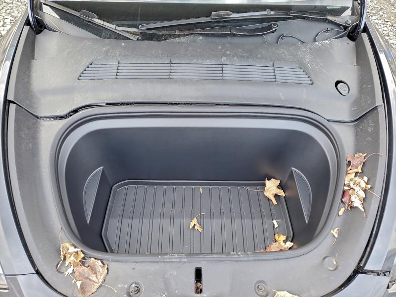 Photo 12 from auction – 2025 TESLA MODEL Y with VIN 7SAYGDEE5SA354577