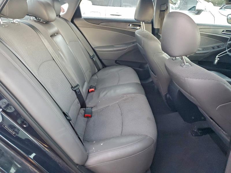 Photo 10 from auction – 2013 HYUNDAI SONATA SE with VIN 5NPEC4AC8DH627681