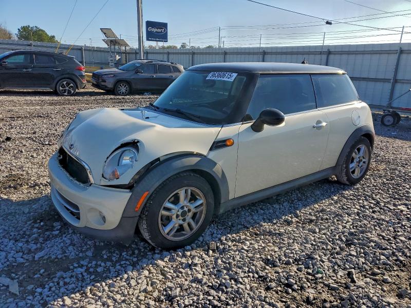 MINI COOPER 2012 with VIN WMWSU3C54CT264523 - Photo from auction