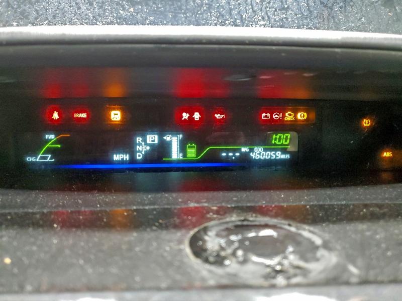 Photo 9 from auction – 2012 TOYOTA PRIUS V with VIN JTDZN3EU3C3139838