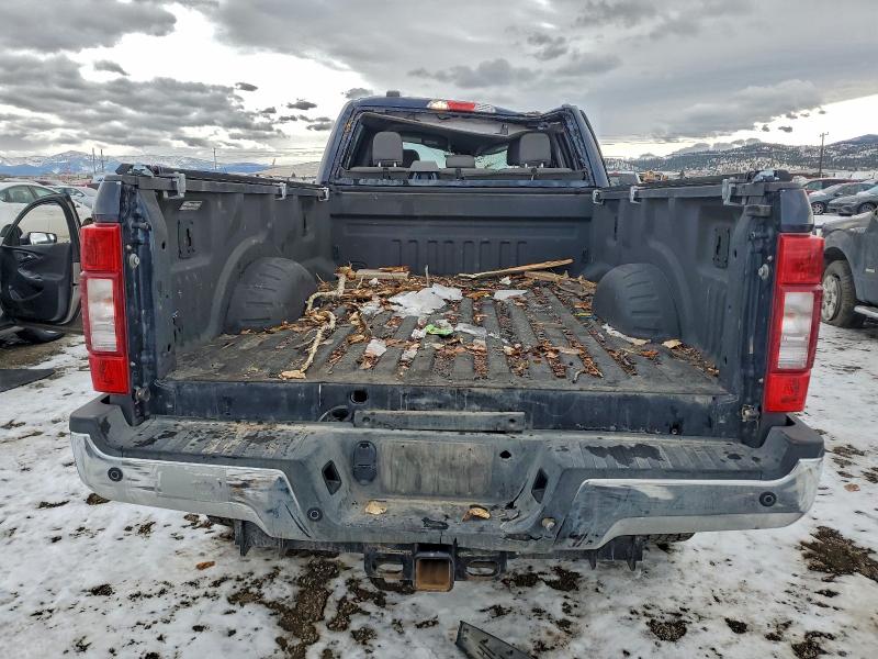Photo 6 from auction – 2022 FORD F350 SUPER with VIN 1FT8W3BT9NEC24355