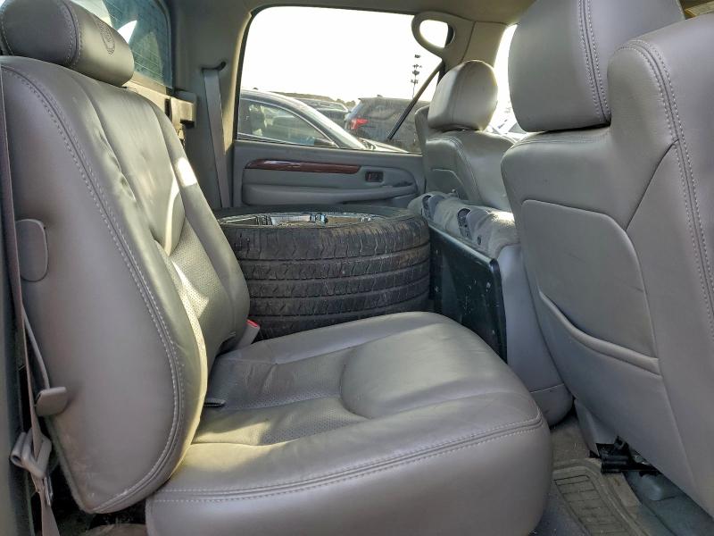 Photo 11 from auction – 2004 CADILLAC ESCALADE E with VIN 3GYEK62N34G198080