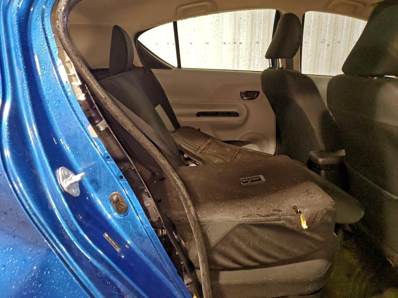 Photo 10 from auction – 2014 TOYOTA PRIUS C with VIN JTDKDTB38E1061085