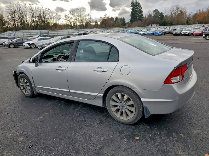 Photo 2 from auction – 2010 HONDA CIVIC EX with VIN 19XFA1F88AE011881