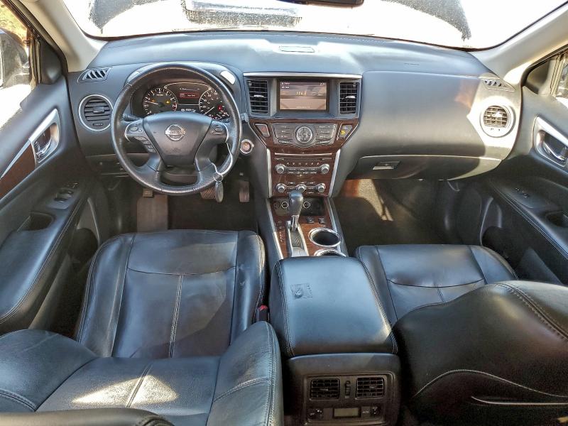 Photo 8 from auction – 2013 NISSAN PATHFINDER with VIN 5N1AR2MN1DC649933