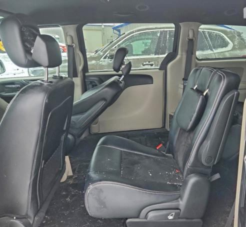 Photo 10 from auction – 2019 DODGE GRAND CARA with VIN 2C4RDGCGXKR662173
