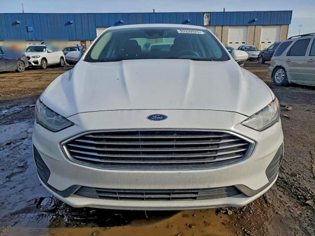 Photo 5 from auction – 2019 FORD FUSION SE with VIN 3FA6P0LU1KR196432