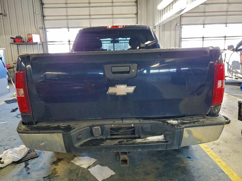 Photo 6 from auction – 2008 CHEVROLET SILVERADO with VIN 1GCEK19J48Z138116