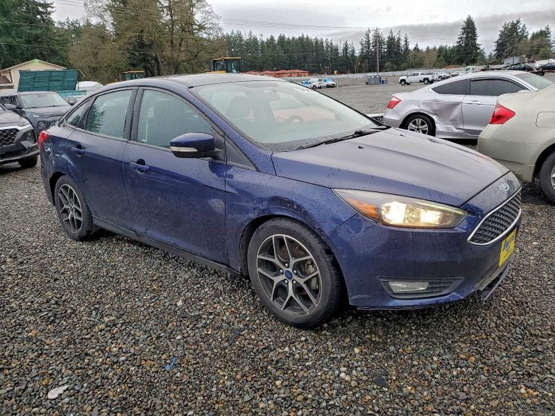 Photo 4 from auction – 2017 FORD FOCUS SEL with VIN 1FADP3H22HL314950